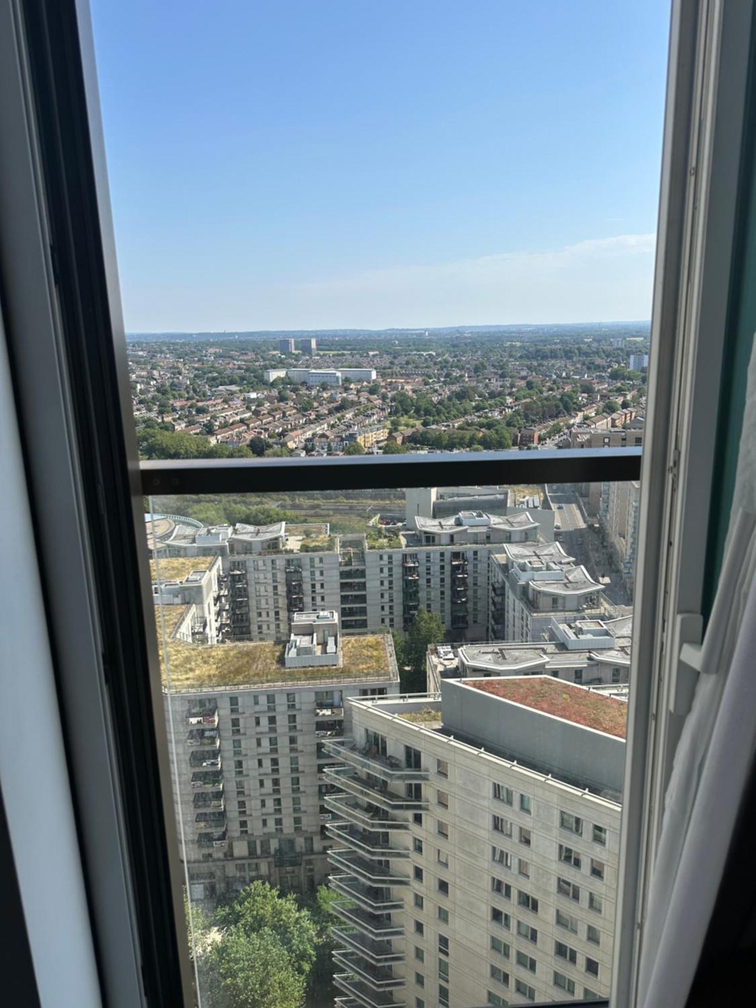 Roberts 2 Bed Apartment Londres Exterior foto